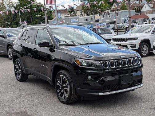 Diamond Black 2023 Jeep Compass Limited