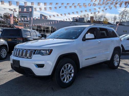 2021 Jeep Grand Cherokee Laredo E
