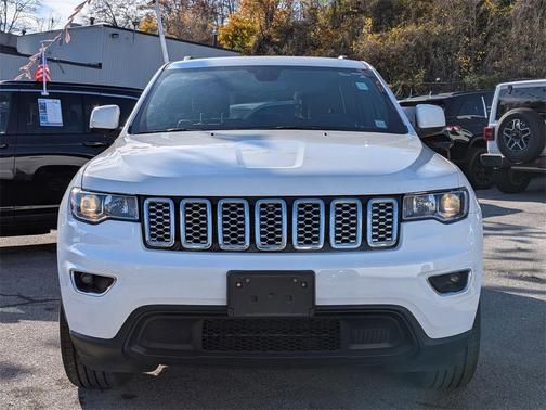 2021 Jeep Grand Cherokee Laredo E