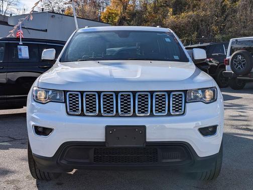 2021 Jeep Grand Cherokee Laredo E