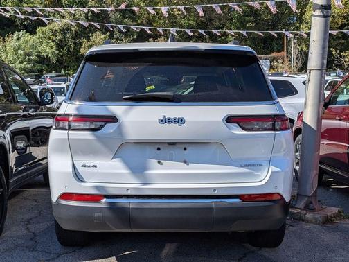 2024 Jeep Grand Cherokee L Laredo