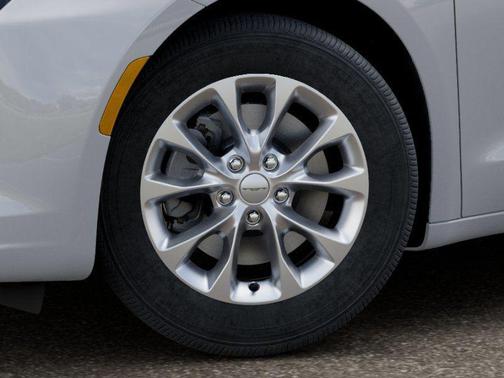 Bright White Clearcoat 2027 Chrysler Pacifica SELECT
