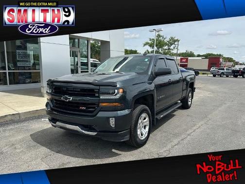 Graphite Metallic 2017 Chevrolet Silverado 1500 LT