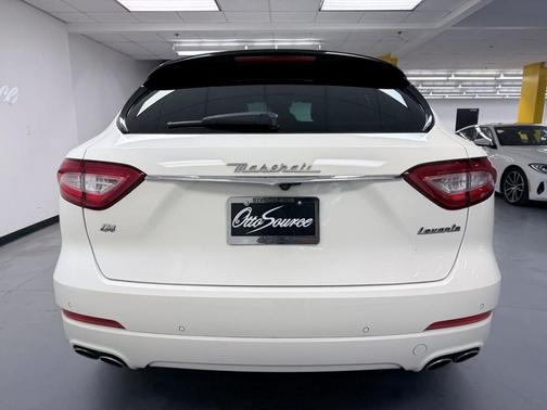 2019 Maserati Levante Base