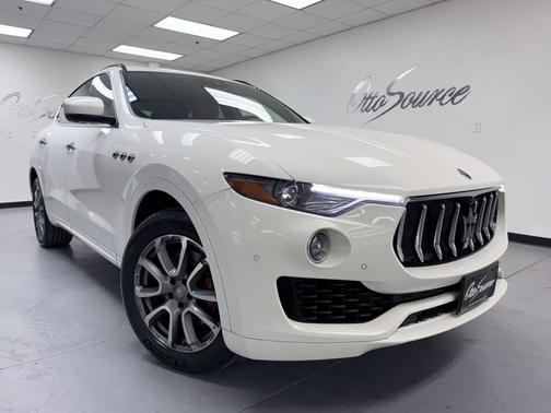 2019 Maserati Levante Base
