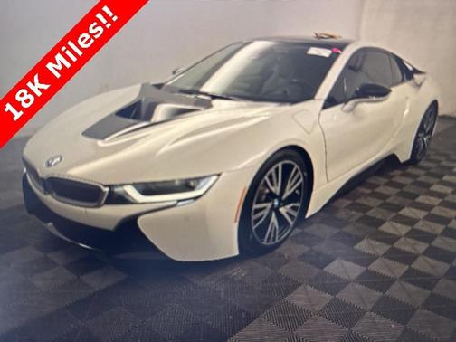 2015 BMW i8 Base