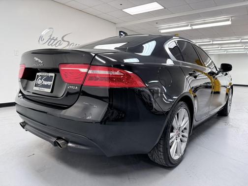 2019 Jaguar XE 25t Premium