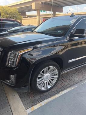 2017 Cadillac Escalade Platinum