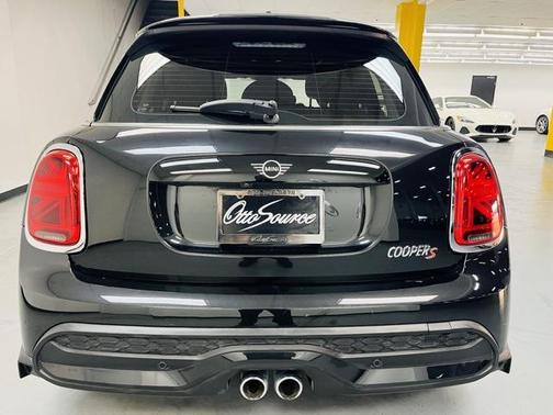 2023 MINI Hardtop Base