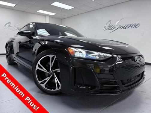 2022 Audi e-tron GT Premium Plus