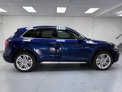 2020 Audi Q5 45 Premium Plus