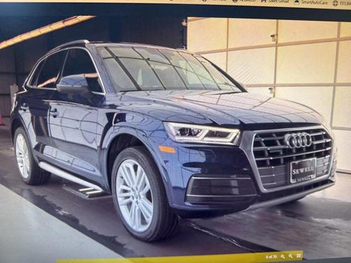 2020 Audi Q5 45 Premium Plus