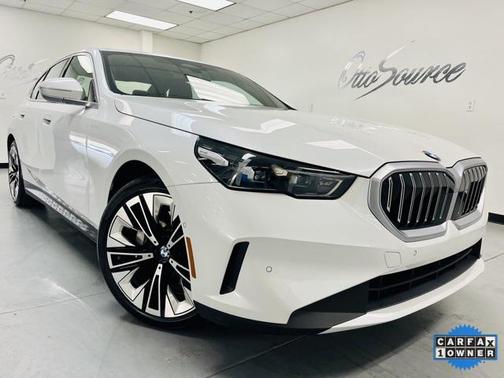 2024 BMW 530 i