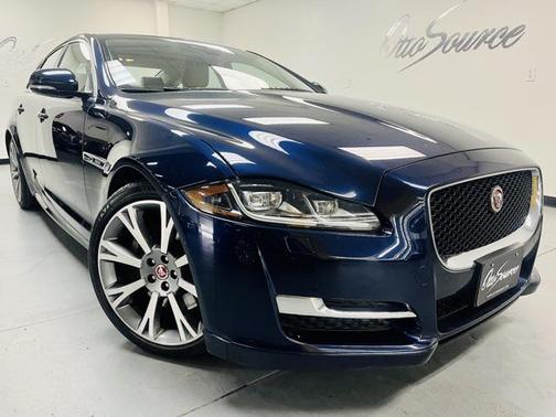 2019 Jaguar XJ R-Sport