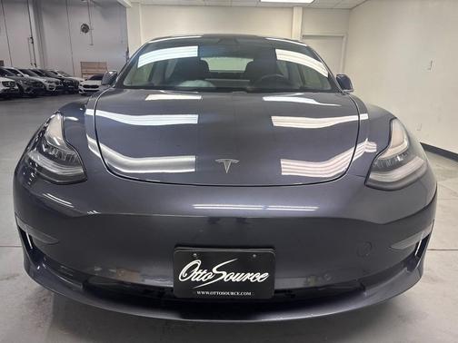 2020 Tesla Model 3 Standard Range