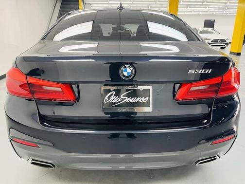 2019 BMW 530 i