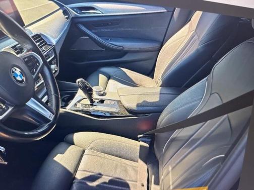 2019 BMW 530 i