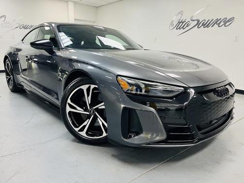 2022 Audi e-tron GT Premium Plus