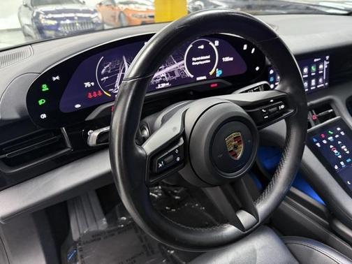 2021 Porsche Taycan Base