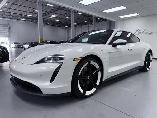 2021 Porsche Taycan Base