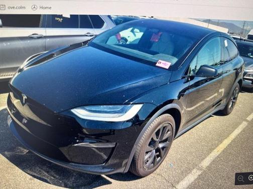 2022 Tesla Model X Base