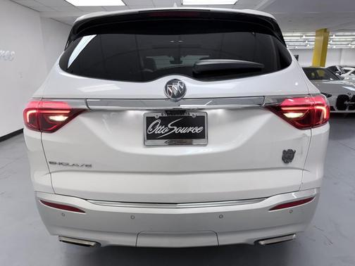 2023 Buick Enclave Essence FWD