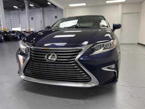 2016 Lexus ES 350 Base