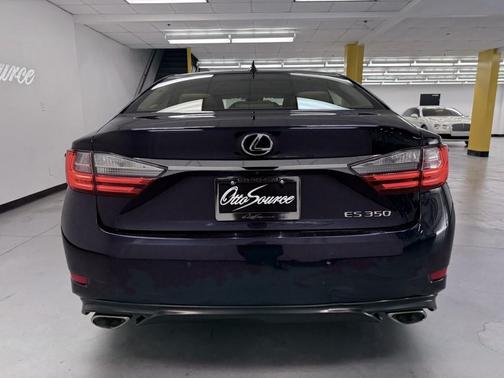 2016 Lexus ES 350 Base