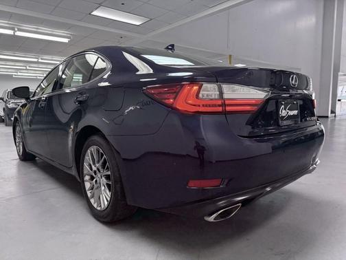 2016 Lexus ES 350 Base