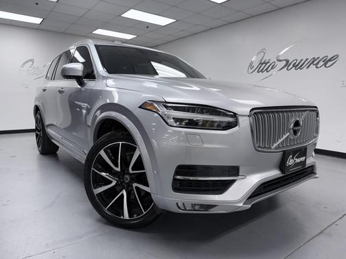 2019 Volvo XC90 T6 Inscription