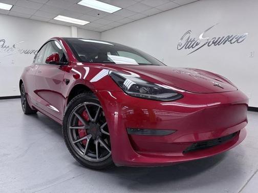 2022 Tesla Model 3 Standard Range
