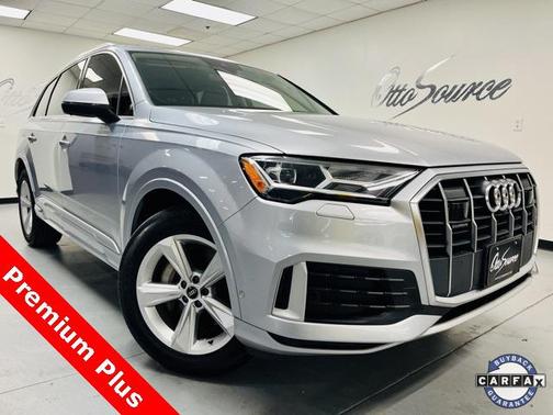 2022 Audi Q7 45 Premium Plus