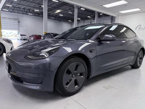 2023 Tesla Model 3 Standard Range