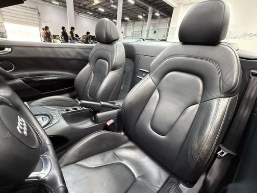 2011 Audi R8 4.2 quattro Spyder