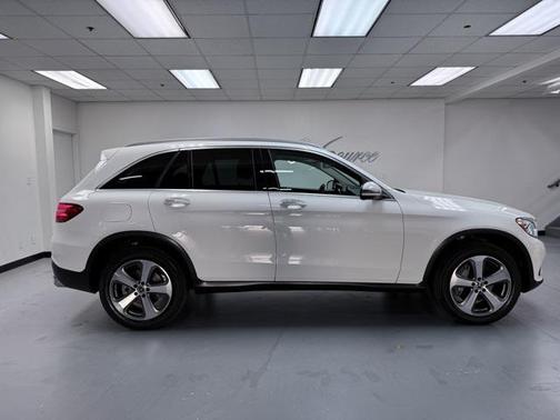 2019 Mercedes-Benz GLC 300 Base