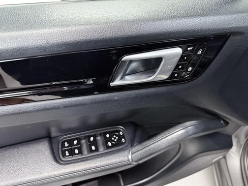 2019 Porsche Cayenne Cayenne