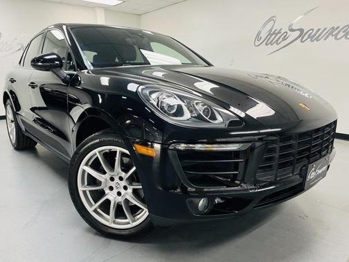 2018 Porsche Macan Base