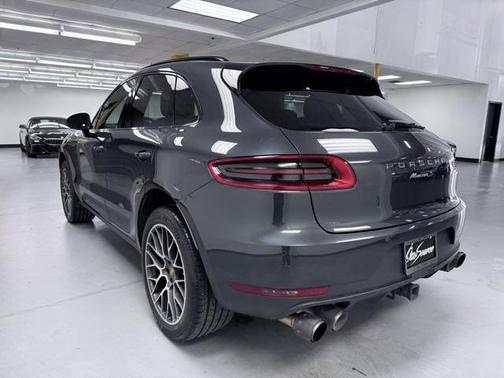2018 Porsche Macan Sport Edition