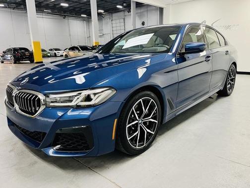 2022 BMW 530 i