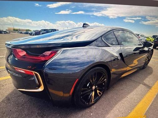 2016 BMW i8 Base