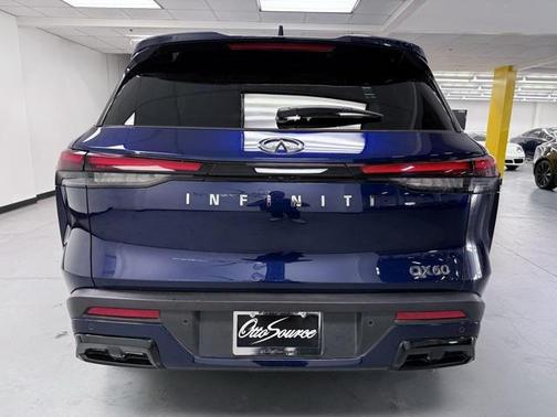 2022 INFINITI QX60 Pure