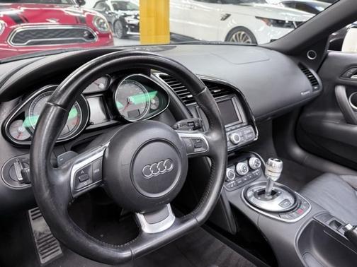 2011 Audi R8 4.2 quattro Spyder