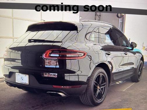 2018 Porsche Macan Base