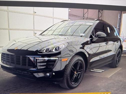 2018 Porsche Macan Base