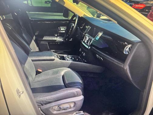 2016 Rolls-Royce Ghost 