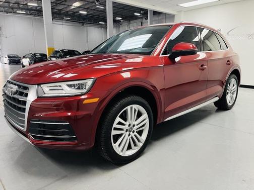 2019 Audi Q5 2.0T Premium Plus