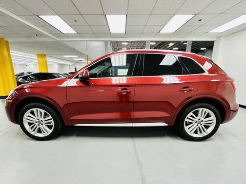 2019 Audi Q5 2.0T Premium Plus