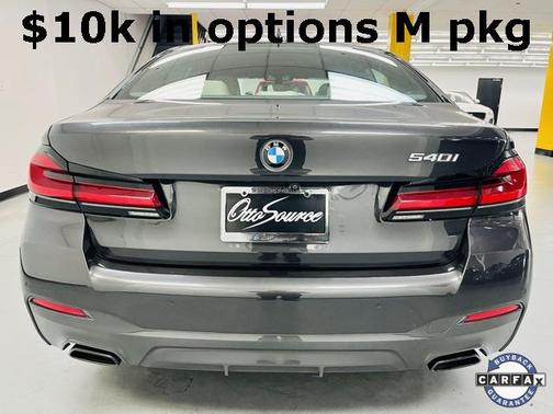 2022 BMW 540 i