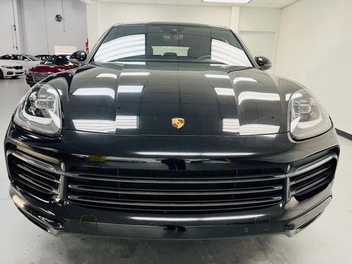 2021 Porsche Cayenne Base