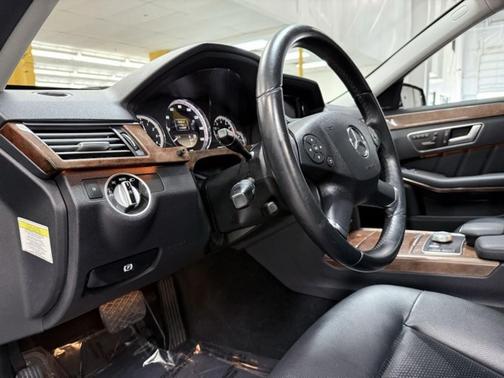 2012 Mercedes-Benz E-Class 4MATIC